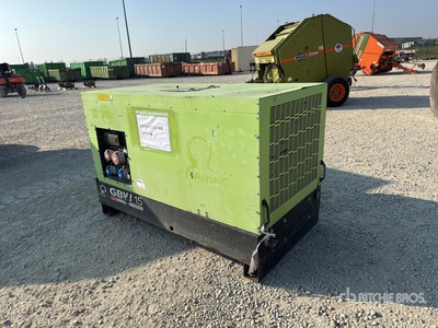 2015 Pramac GBW15 発電機セット (250-749 kw/310-950 kva)