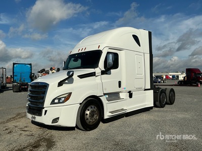 2022 Freightliner Cascadia 126 6x4 T/A Sleeper Truck Tractor