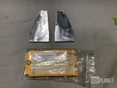 (60) 965-552-19-1 Lower Forward Door Shims