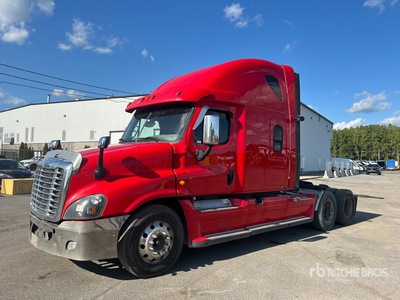 2016 Freightliner Cascadia 125 Ciągnik siodłowy T/A z kabiną sypialną