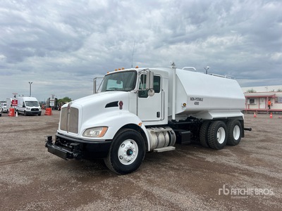 2017 Kenworth T370 4000 gal 6x4 Wassertank-Lkw