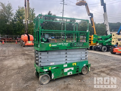 2016 Genie GS-3232 Electric Scissor Lift