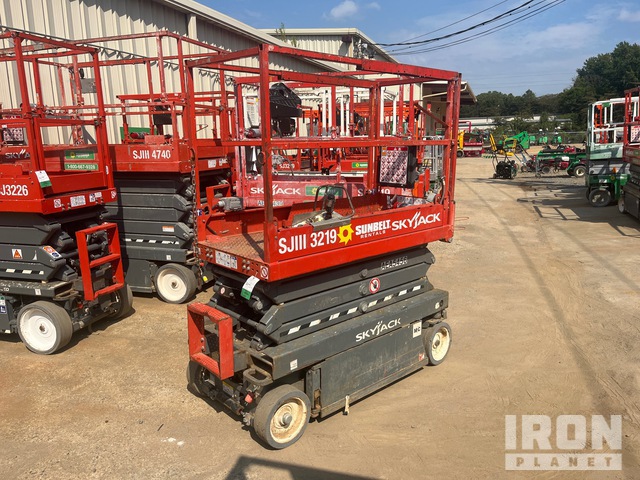 ELEVADOR TIJERA 2019 SKYJACK SJIII3219
