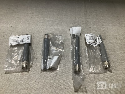 (36) Cisco AIR-ANT2422DG-R Antennas