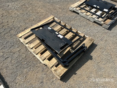 2025 GIYI GY-FK 29 in Mini Skid Steer Forks (Unused)