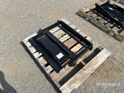 2025 GIYI GY-FK 29 in Mini Skid Steer Forks (Unused)