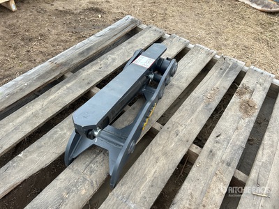 Gentec 8 in Hydraulic Excavator Thumb (Unused)