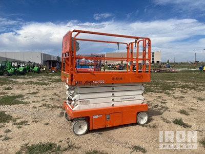 2018 Snorkel S4732E Electric Scissor Lift
