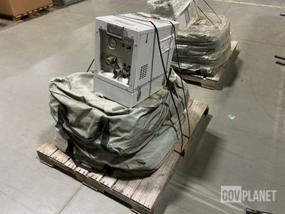 (2) U.S. Thermal MFX 2705 Liquid Fuel Water Heaters