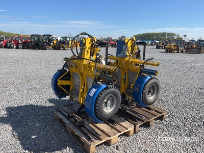 Quantity Of 2 Car Tow Dolly