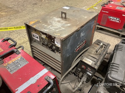 Lincoln R3R-500 w/LN25 Wire Feeder Saldatrice elettrica