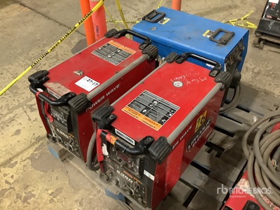 (2) Lincoln Powerwave S350, (1) Miller SMT456 Saldatrice elettrica