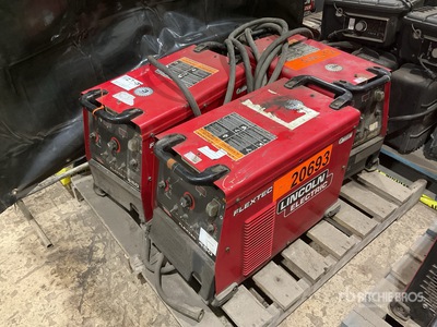 Quantity of (3) Lincoln Flextec 450 Electric Welder