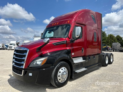 2021 Freightliner Cascadia 126 6x4 T/A Sleeper Truck Tractor