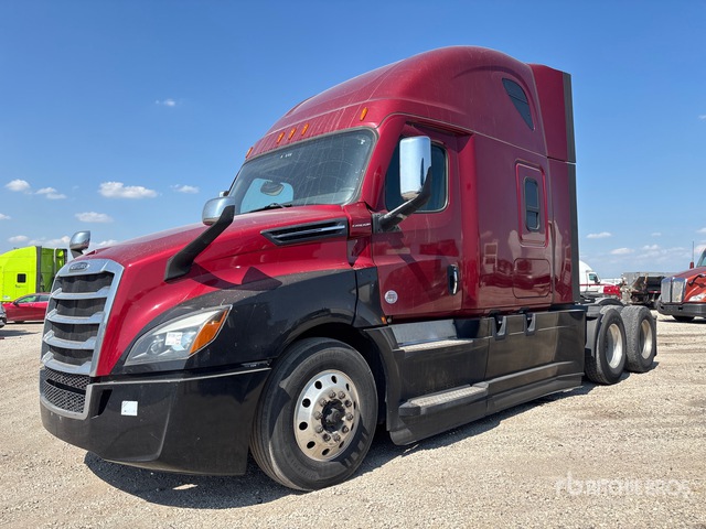 2021 Freightliner Cascadia 126 6x4 T/A Sleeper Truck Tractor