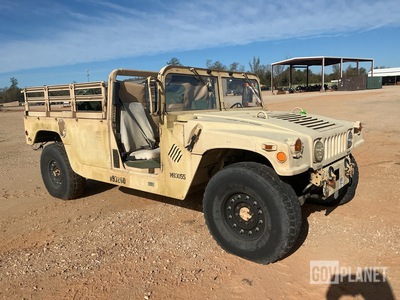 AM General M1123 HMMWV 2 Door w/Truck Body