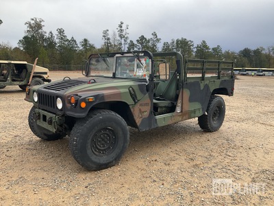AM General M1123 HMMWV 2 Door w/Truck Body