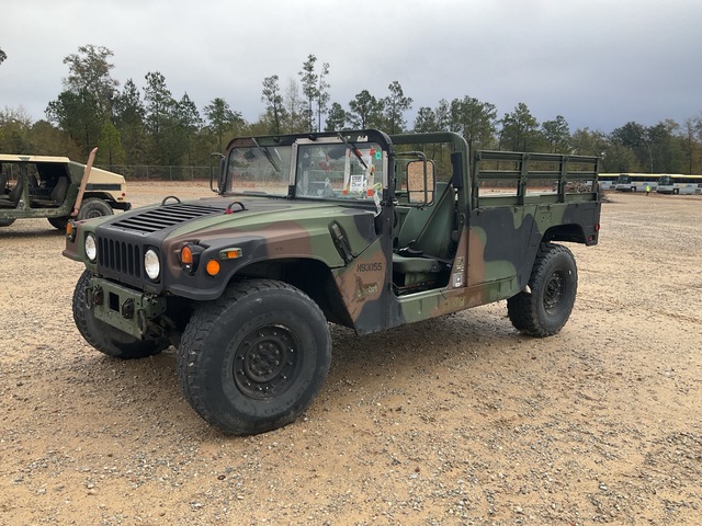AM General M1123 HMMWV 2 Door w/Truck Body