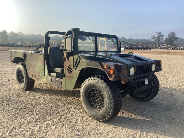 AM General M1123 HMMWV 2 Door w/Truck Body