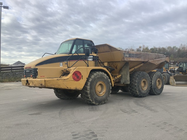 2006 Cat 740 Articulated Dump Truck 2006 Cat 740 Articulated Dump Truck