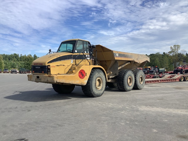 2006 Cat 740 Articulated Dump Truck 2006 Cat 740 Articulated Dump Truck