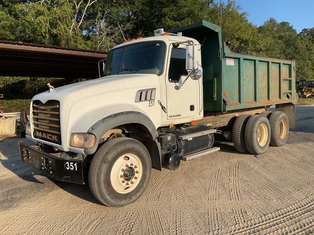 2009 Mack GU713 Granite 6x4 T/A Dump Truck