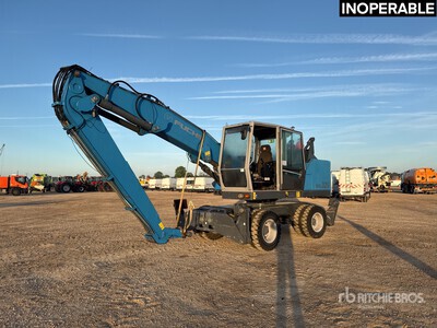 2017 Fuchs MHL320T4F Pelle De Manutention Wheel Material Handler (Inoperable)
