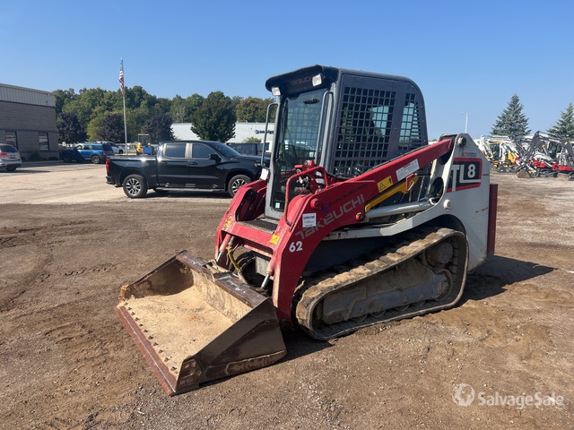 MINI CARGADOR SOBRE ORUGAS 2017 TAKEUCHI TL8