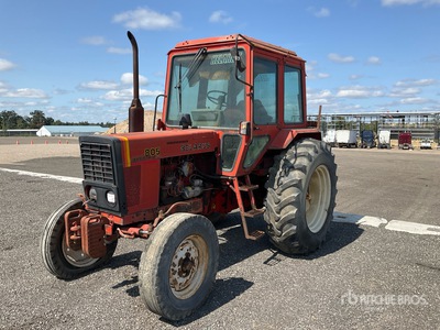 Belarus 805C 2WD Tractor (Inoperable)