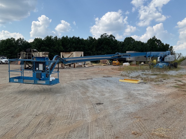 2011 Genie S-125 4WD Diesel Telescopic Boom Lift 2011 Genie S-125 4WD Diesel Telescopic Boom Lift