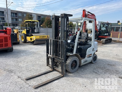 2018 Unicarriers Americas Corporation  MP1F2A25DV 4750 lb Pneumatic Tire Wózek widłowy
