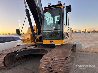 2015 John Deere 250G LC Excavadora de Cadenas