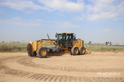 2014 John Deere 772GP Motor Grader