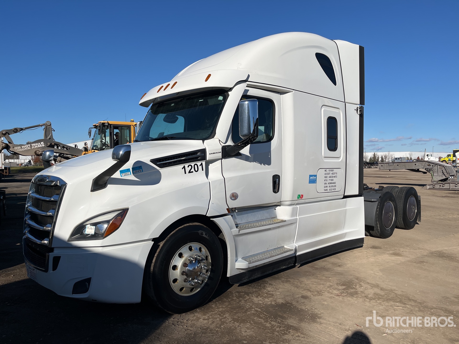 2022 Freightliner Cascadia 126 6x4 T/A Sleeper Truck Tractor (Inoperable)