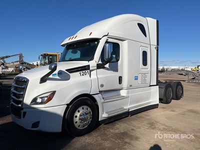 2022 Freightliner Cascadia 126 6x4 T/A Sleeper Truck Tractor (Inoperable)