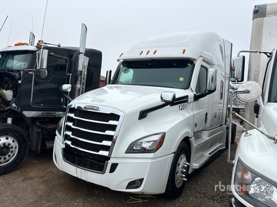 2022 Freightliner Cascadia 126 6x4 T/A Sleeper Truck Tractor (Inoperable)