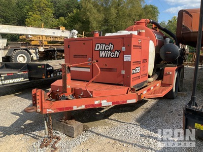 2014 Ditch Witch FX30 500 gal Sistema de vacío