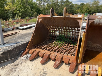 Teran 72 in Skeleton Excavator Bucket - Fits Cat 345D