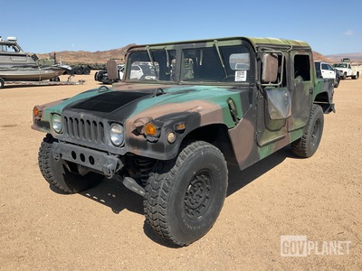 2007 AM General M1097R1 HMMWV 4 Door Soft Top w/Truck Body