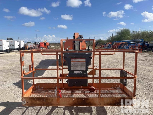 ELEVADOR TELESCóPICO 2015 JLG 660SJ