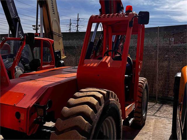 2015 SkyTrak 6042 Telehandler 2015 SkyTrak 6042 Telehandler