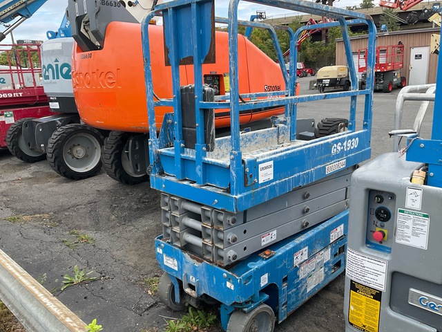2018 Genie GS-1930