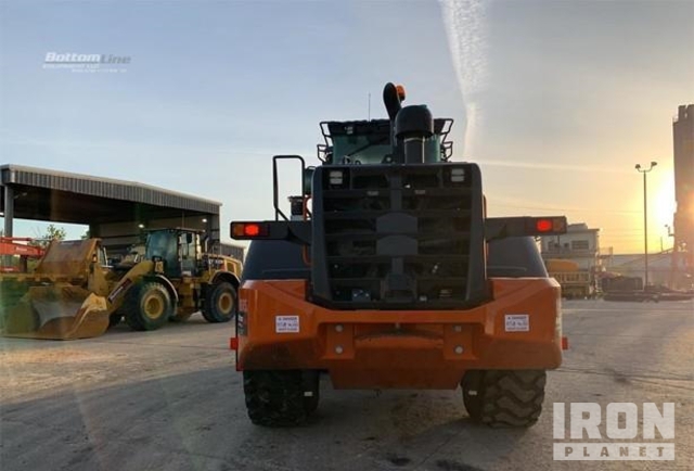 CARGADOR FRONTAL 2022 HITACHI ZW2207