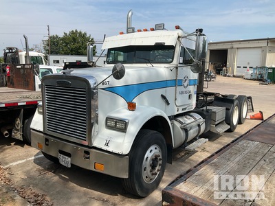2003 Freightliner Classic 120 6x4 3-Achs Sattelzugmaschine