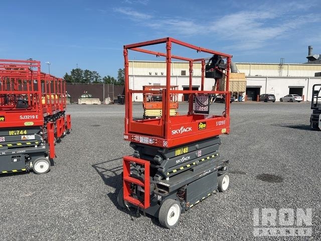 ELEVADOR TIJERA 2024 SKYJACK SJ3219