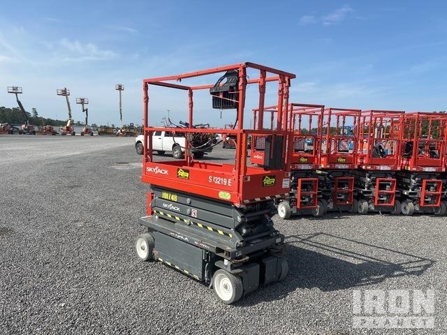 ELEVADOR TIJERA 2024 SKYJACK SJ3219