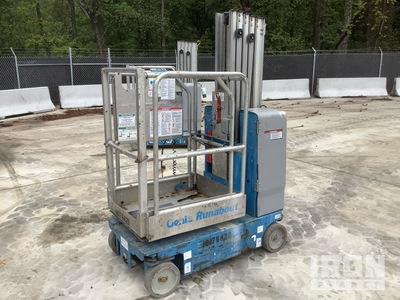 2015 Genie GR-20 Vertical Mast Lift