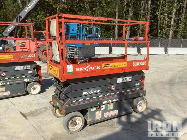 ELEVADOR TIJERA 2016 SKYJACK SJIII3226