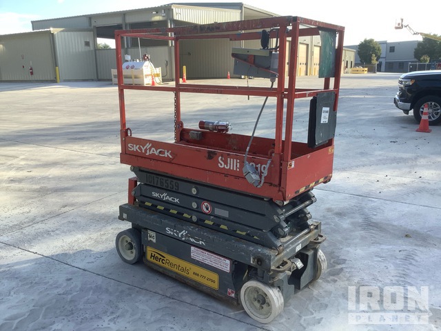 ELEVADOR TIJERA 2015 SKYJACK SJIII3219