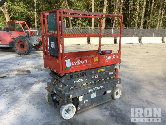 ELEVADOR TIJERA 2015 SKYJACK SJIII3219